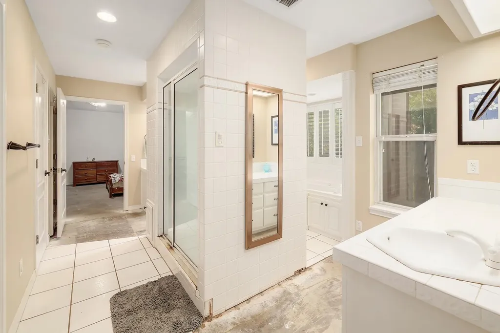 286 Arbors Circle Elgin TX 78621