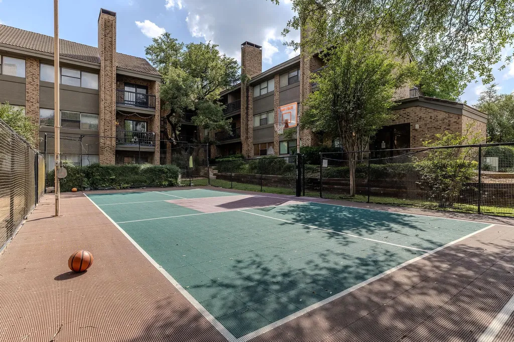 8888 Tallwood Drive Austin TX 78759