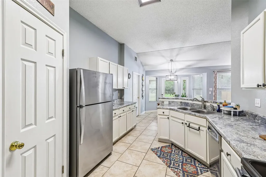510 Maybrook Drive Buda TX 78610