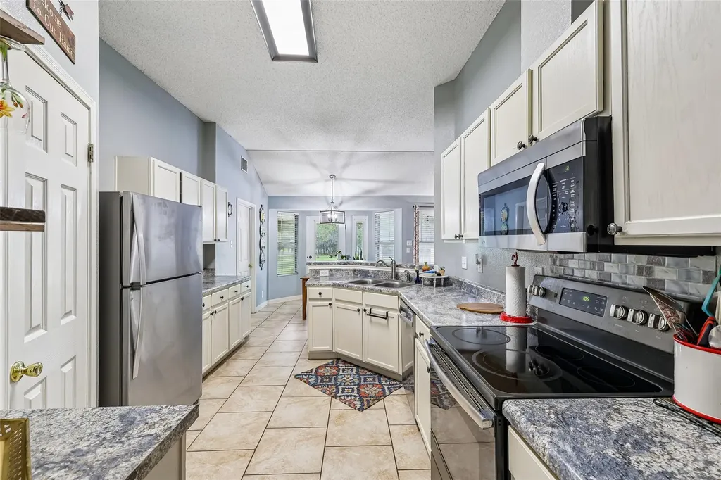 510 Maybrook Drive Buda TX 78610