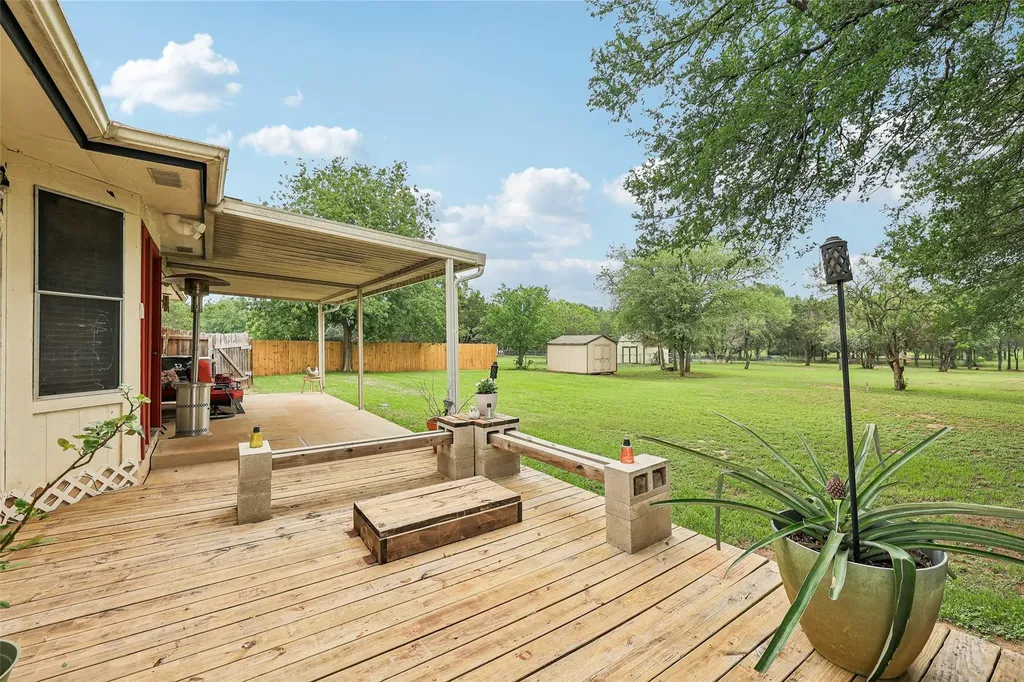 510 Maybrook Drive Buda TX 78610