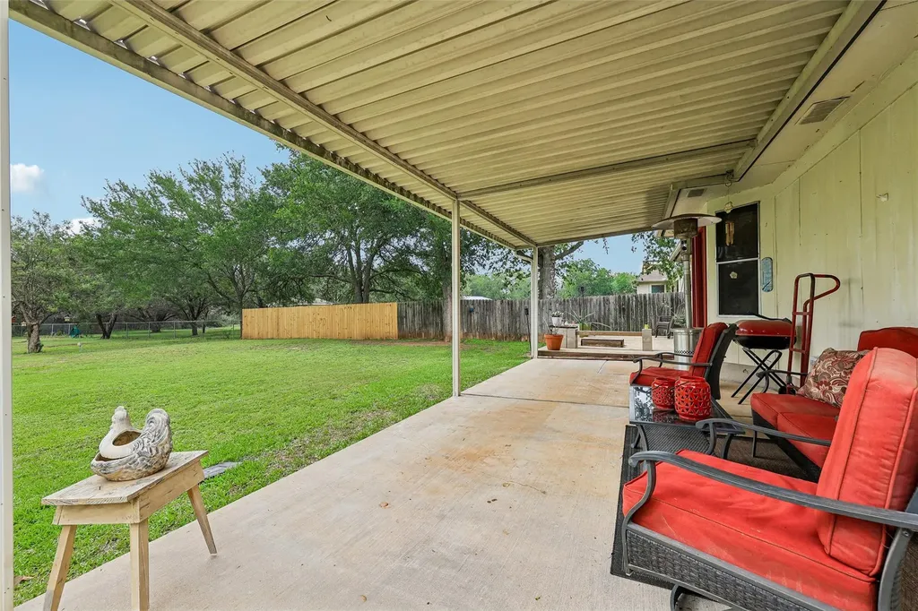 510 Maybrook Drive Buda TX 78610