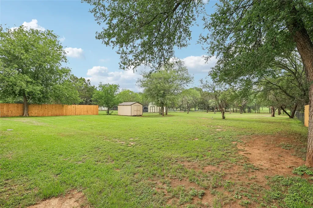 510 Maybrook Drive Buda TX 78610