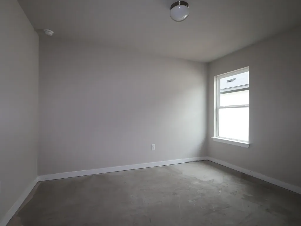 12304 Setting Peak Lane Buda TX 78610