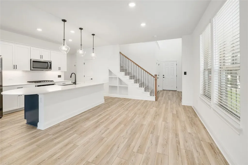 825 Olinda Way Liberty Hill TX 78642
