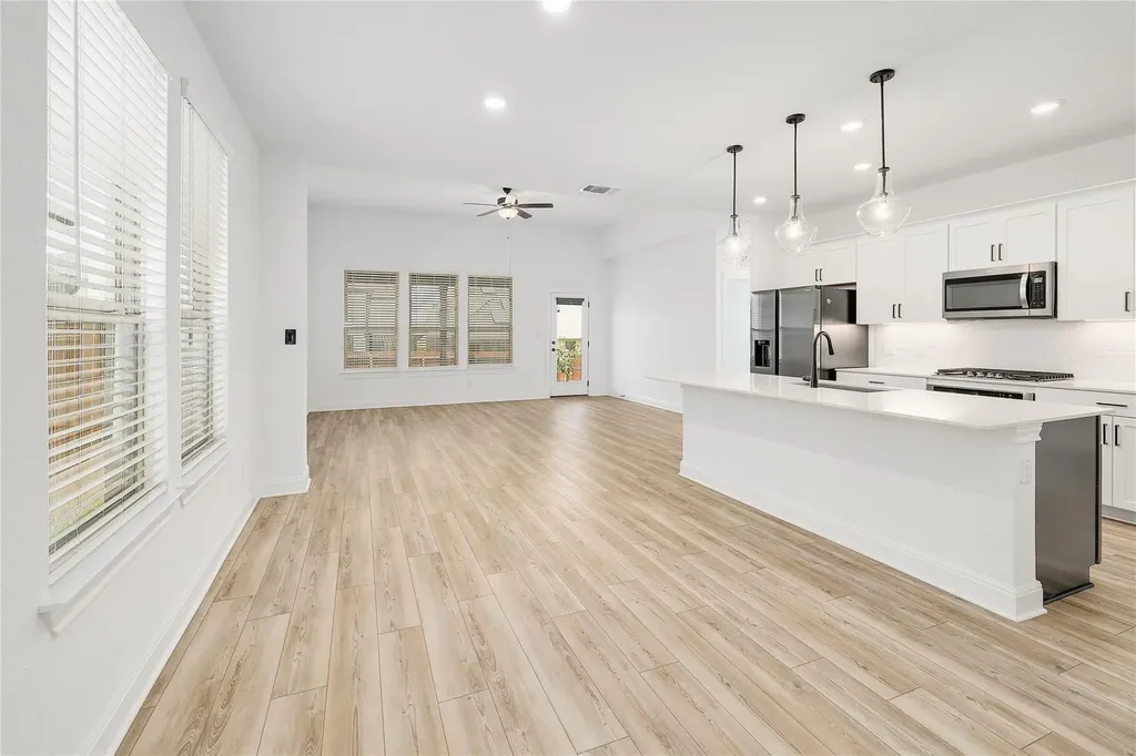 825 Olinda Way Liberty Hill TX 78642
