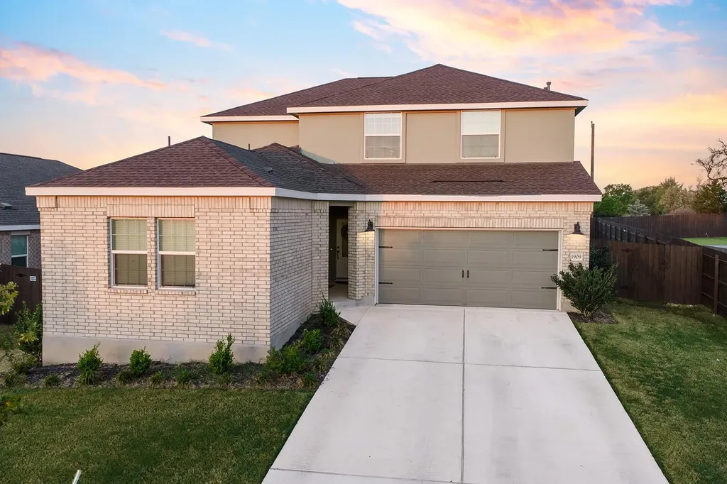 1909 Four Waters Loop Georgetown TX 78628