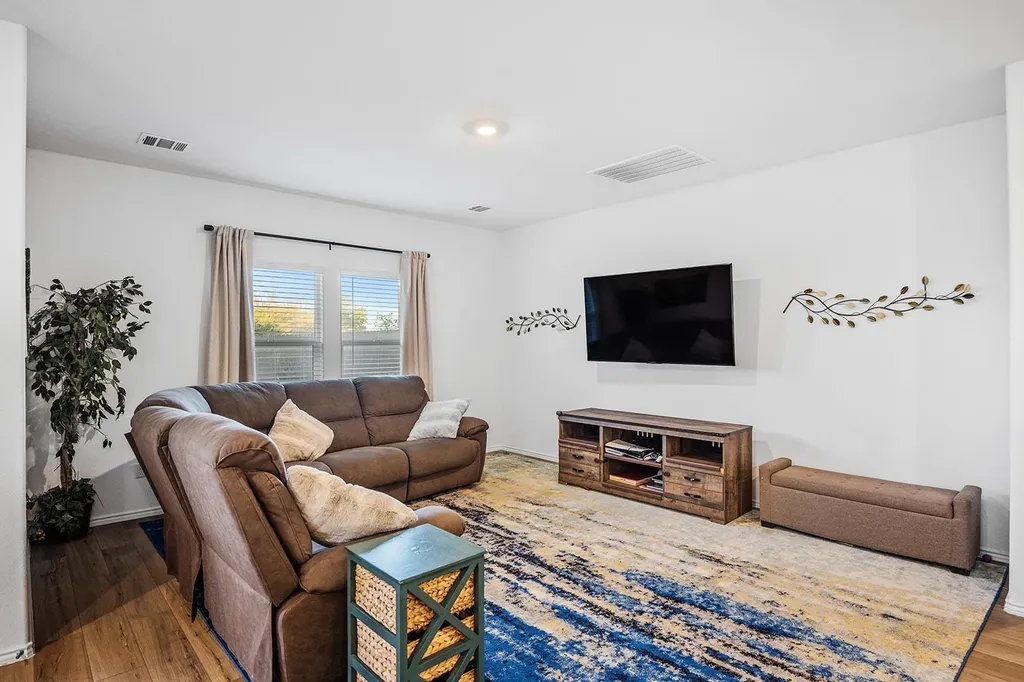 1909 Four Waters Loop Georgetown TX 78628