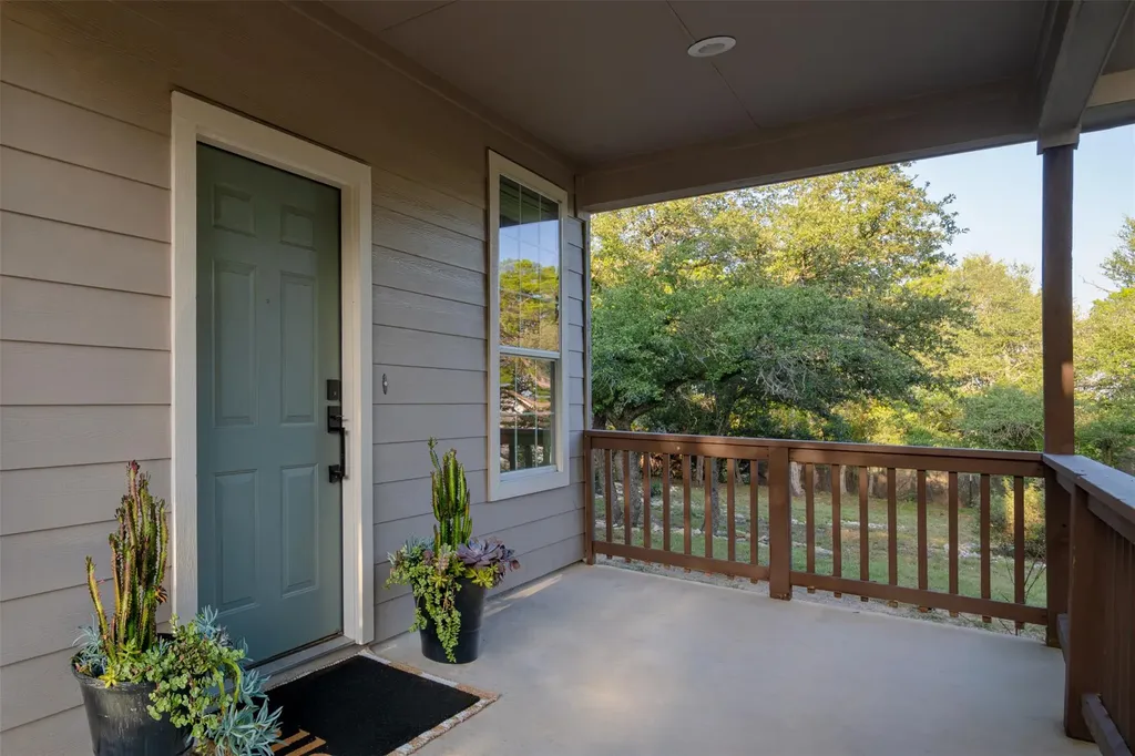 1816 Spring Valley Drive Dripping Springs TX 78620