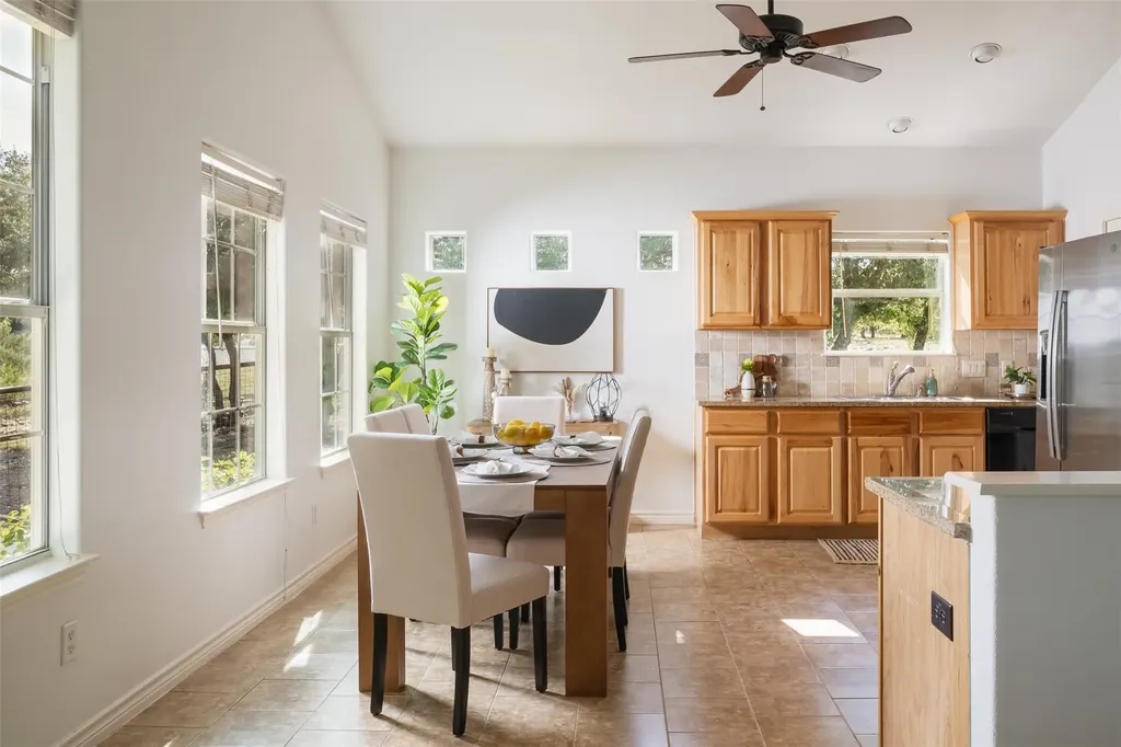 1816 Spring Valley Drive Dripping Springs TX 78620