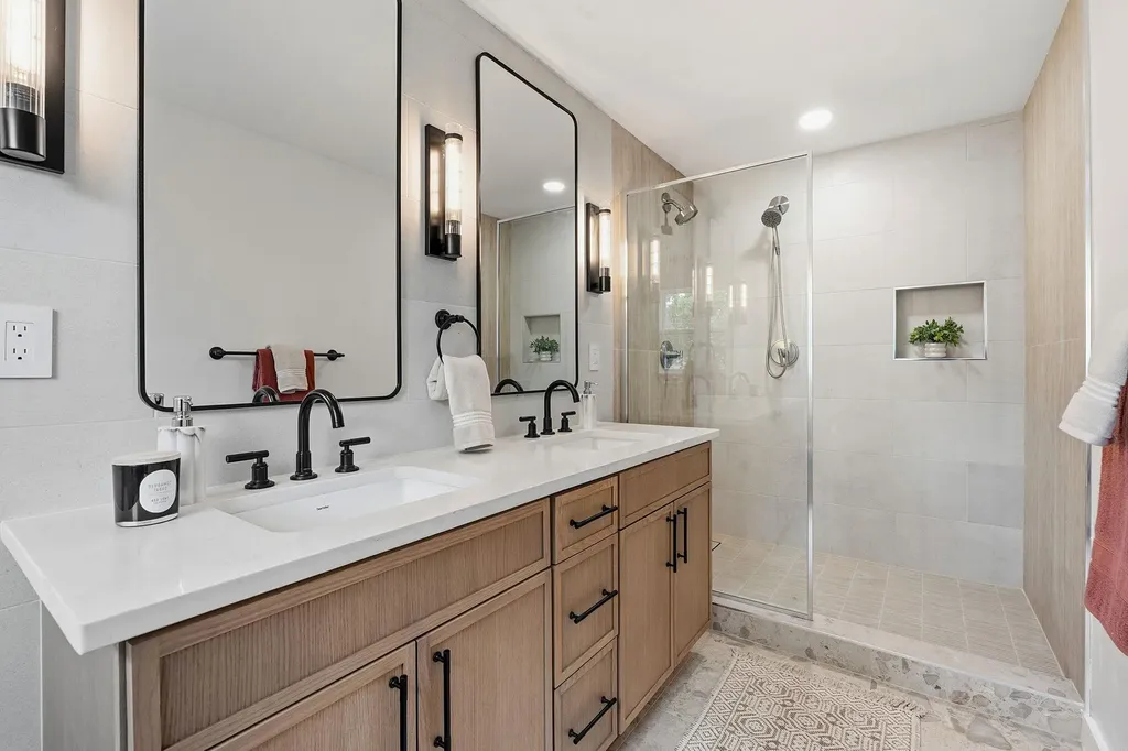 1203 Ridgehaven Drive Austin TX 78723