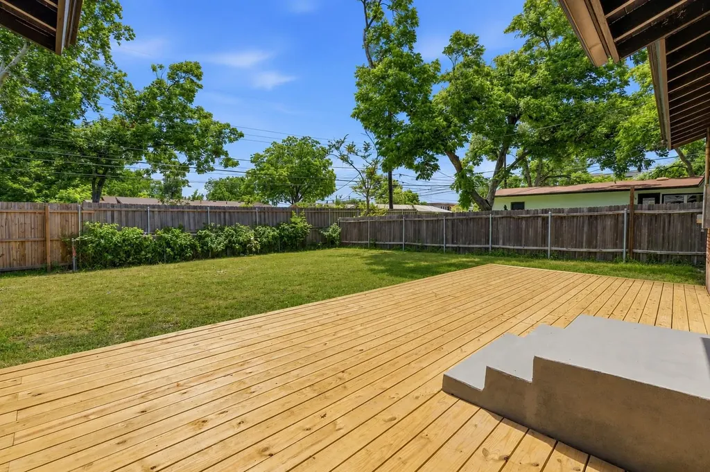 1203 Ridgehaven Drive Austin TX 78723