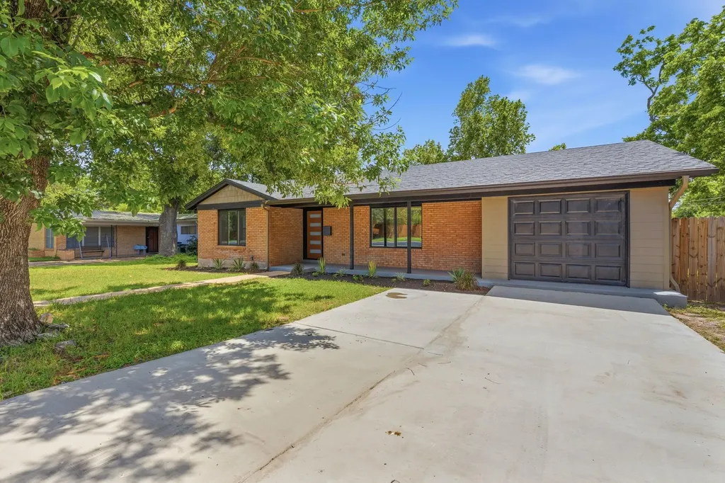 1203 Ridgehaven Drive Austin TX 78723