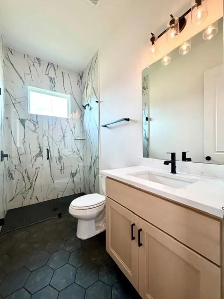 109 La Ventana Drive Liberty Hill TX 78642