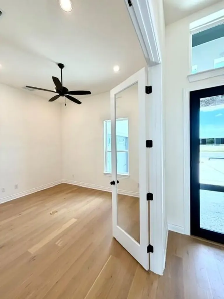 109 La Ventana Drive Liberty Hill TX 78642