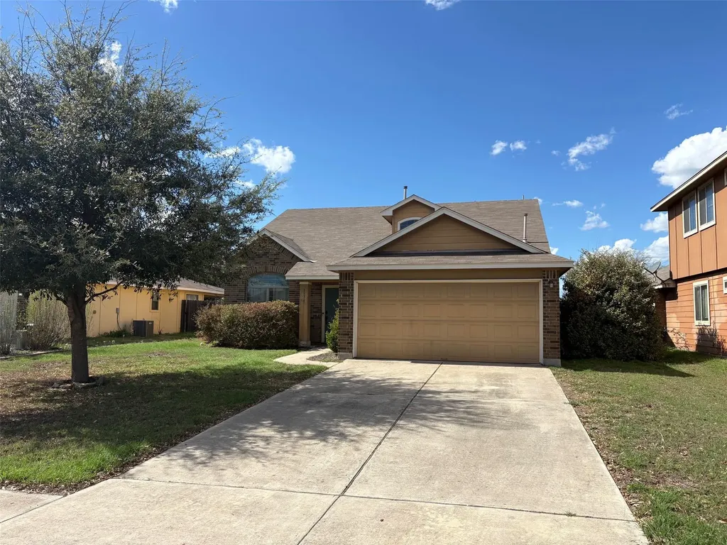 1576 Twin Cove Kyle TX 78640