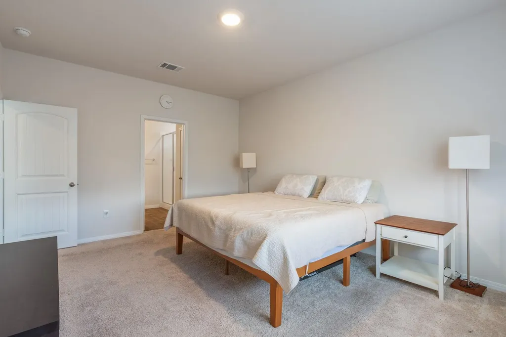 205 Charles Trail Georgetown TX 78626