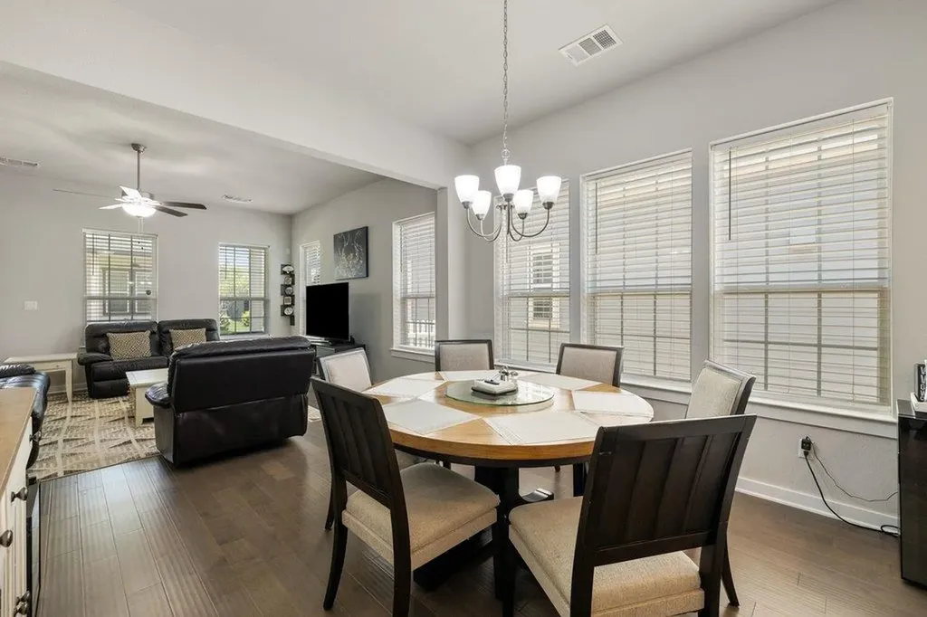1174 Grant Wood Avenue Dripping Springs TX 78619
