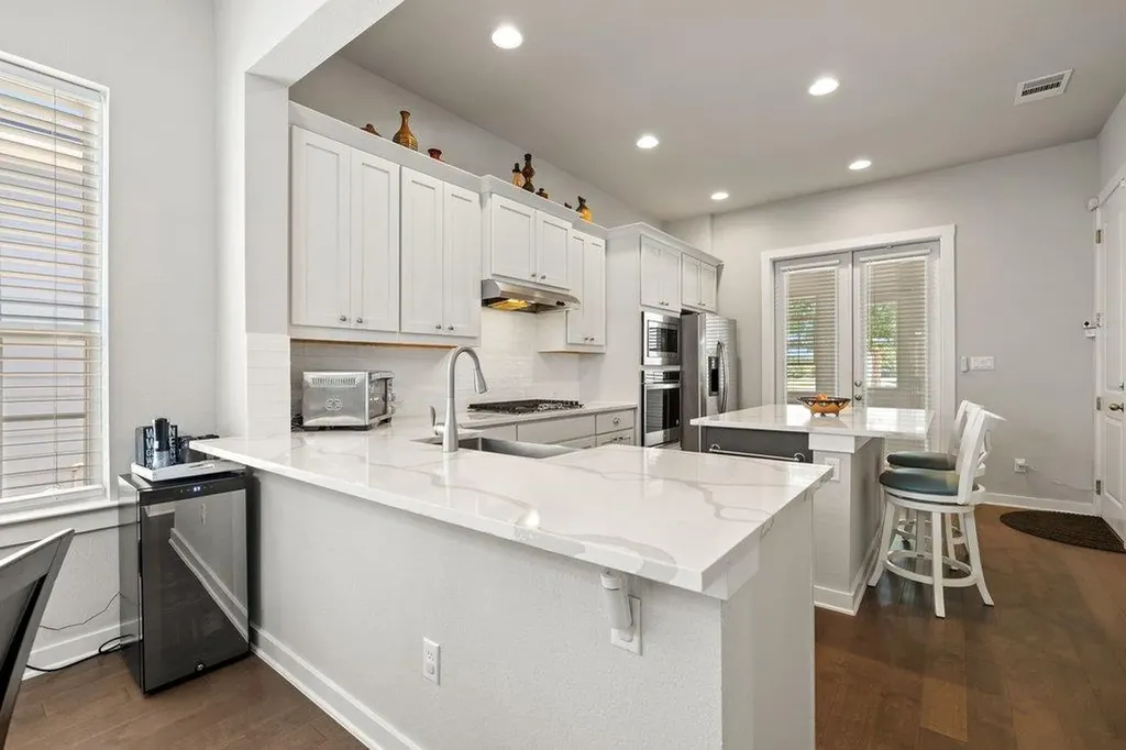1174 Grant Wood Avenue Dripping Springs TX 78619