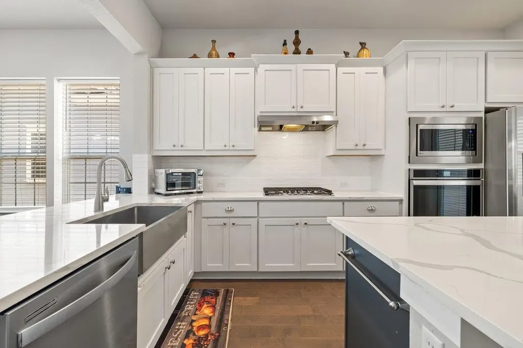 1174 Grant Wood Avenue Dripping Springs TX 78619
