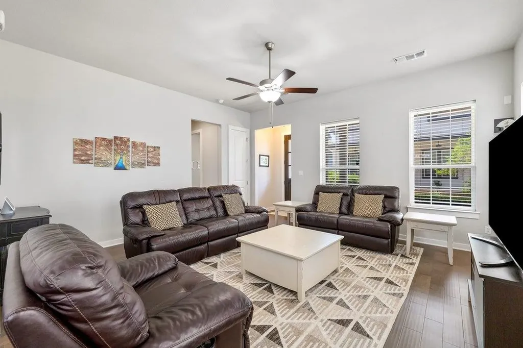1174 Grant Wood Avenue Dripping Springs TX 78619
