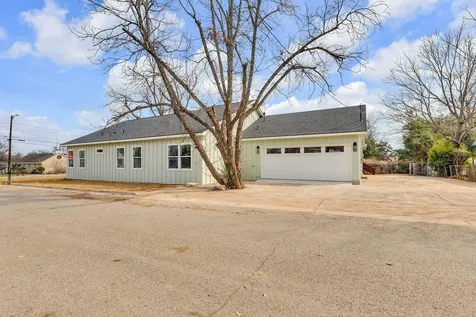 2102 S Church Street Georgetown TX 78626