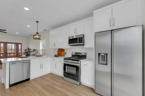 2102 S Church Street Georgetown TX 78626