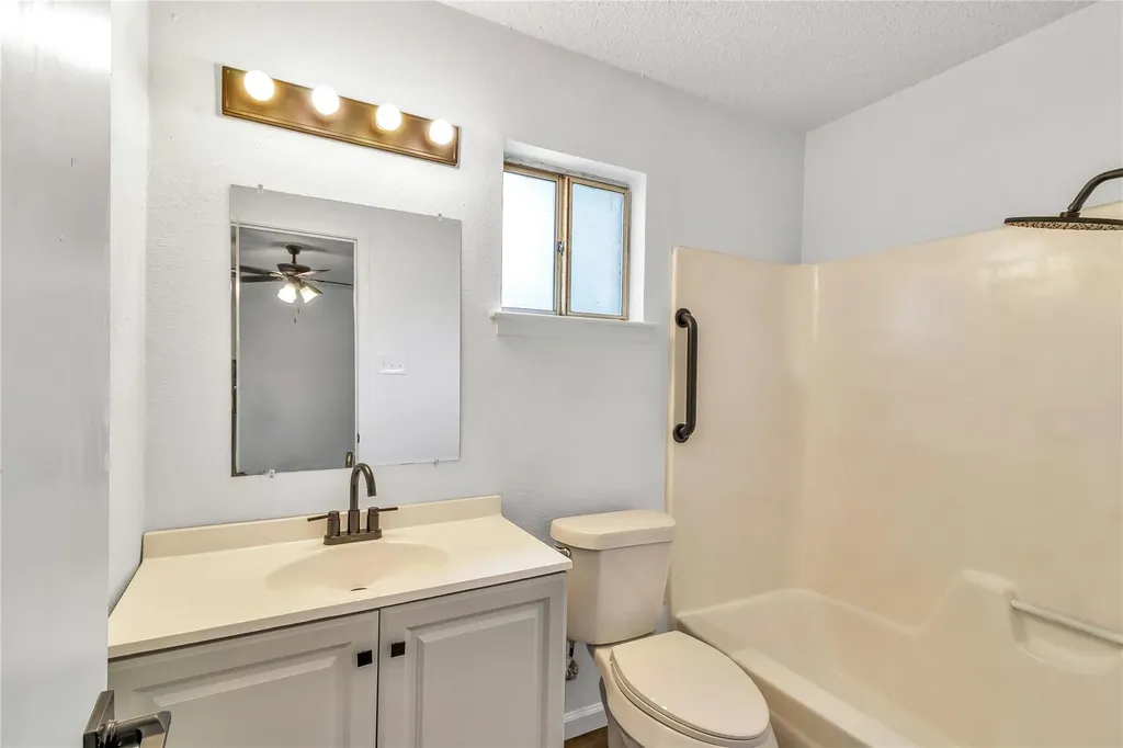 1602 Cushing Park Drive Round Rock TX 78664