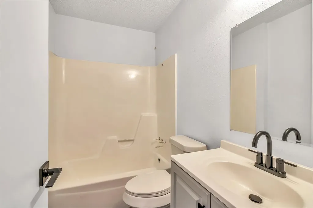 1602 Cushing Park Drive Round Rock TX 78664