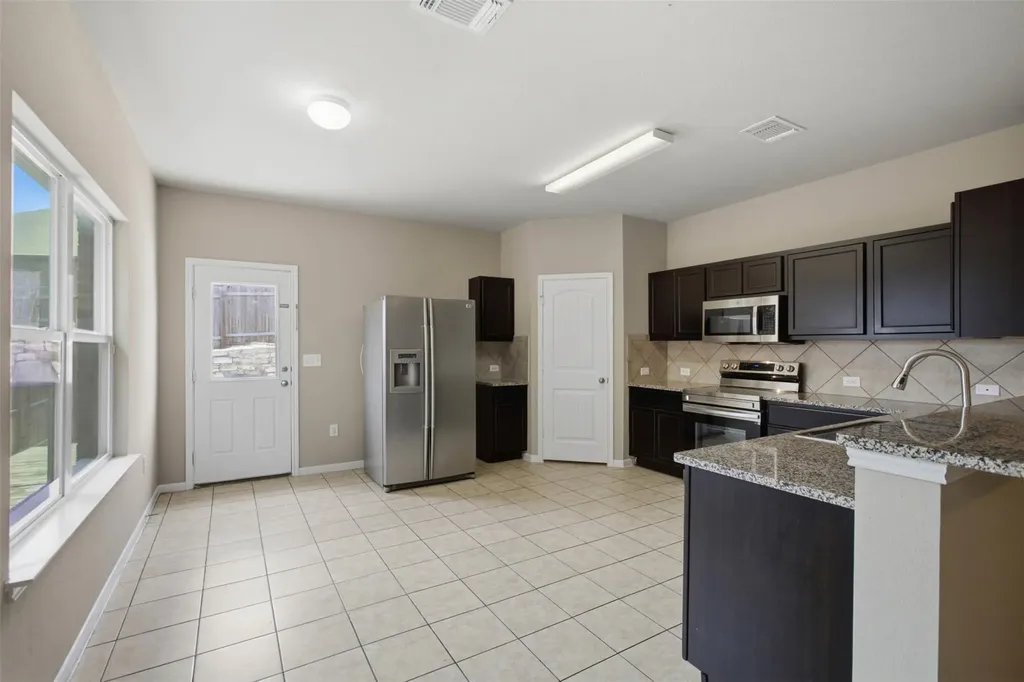 3305 Ortman Drive Pflugerville TX 78660