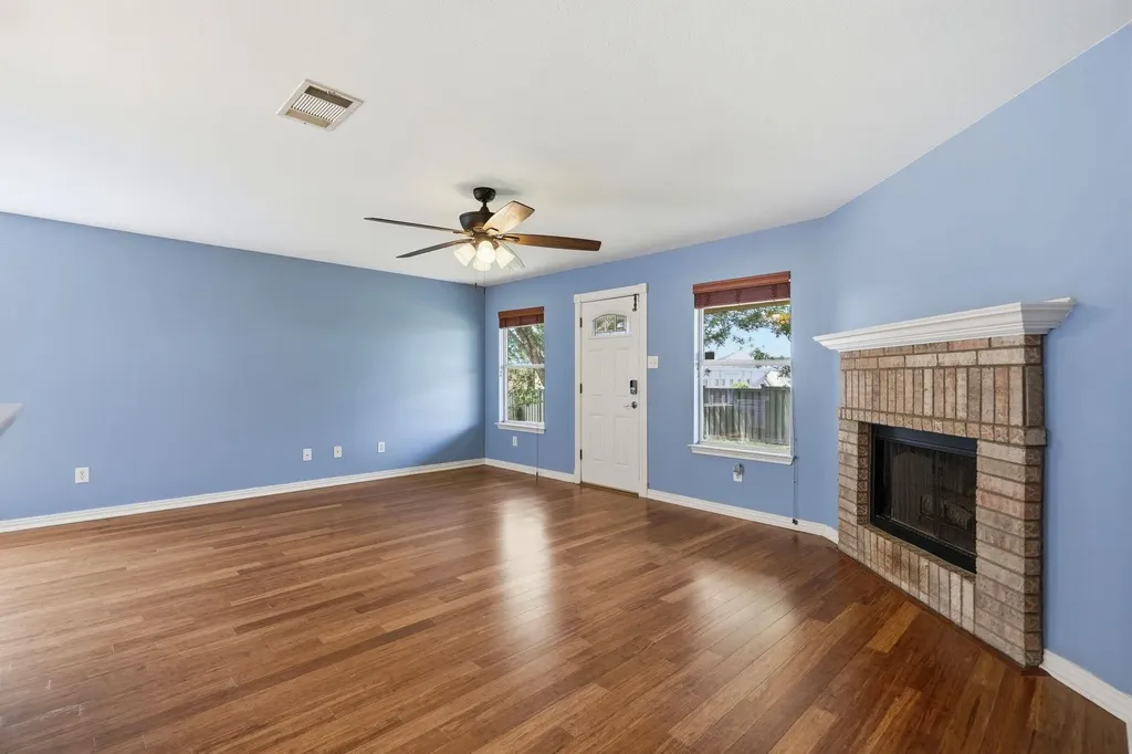 308 Loon Lake Drive Kyle TX 78640