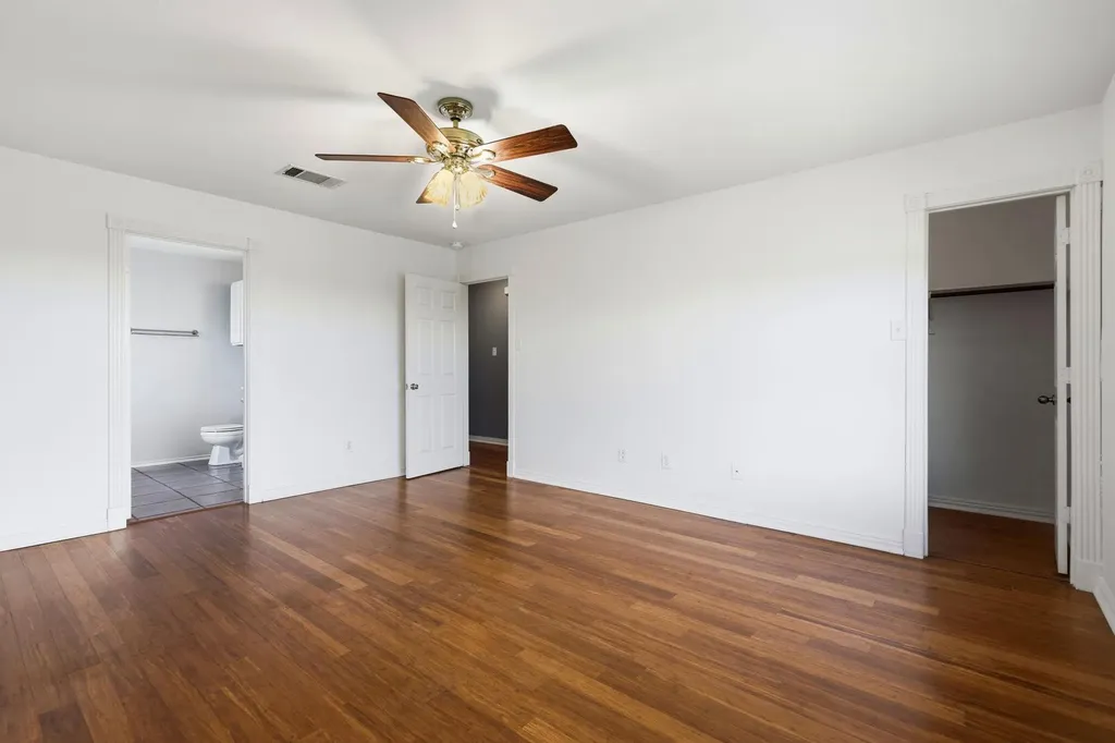 308 Loon Lake Drive Kyle TX 78640