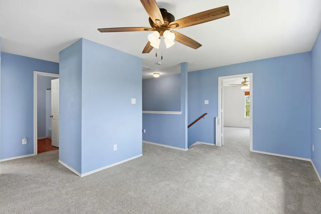 308 Loon Lake Drive Kyle TX 78640