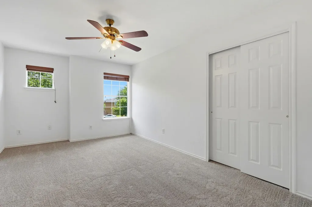 308 Loon Lake Drive Kyle TX 78640