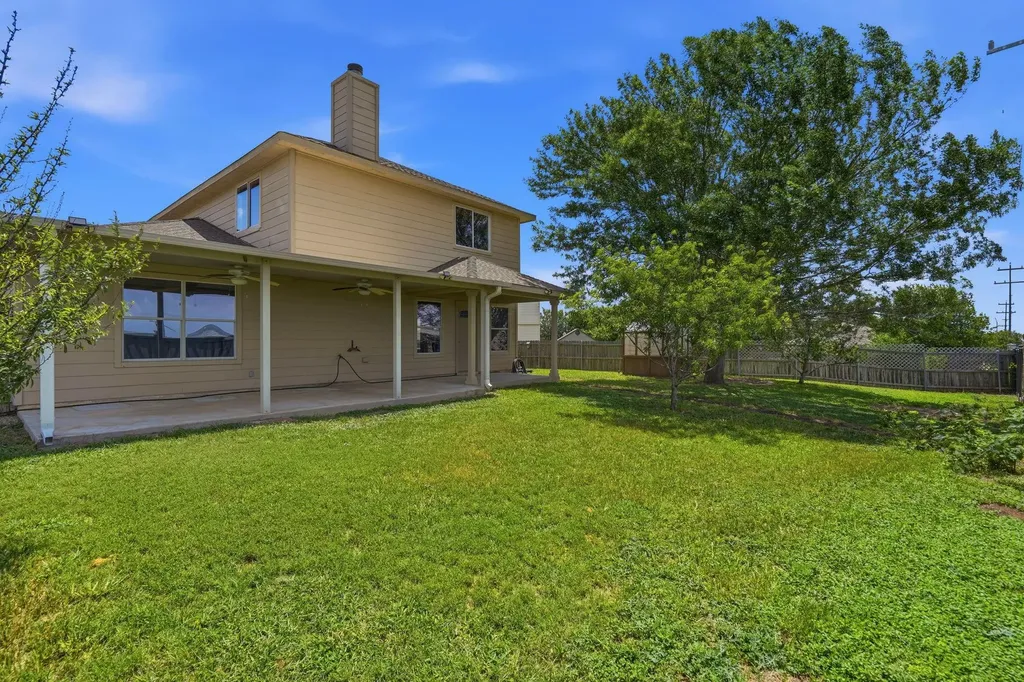 308 Loon Lake Drive Kyle TX 78640