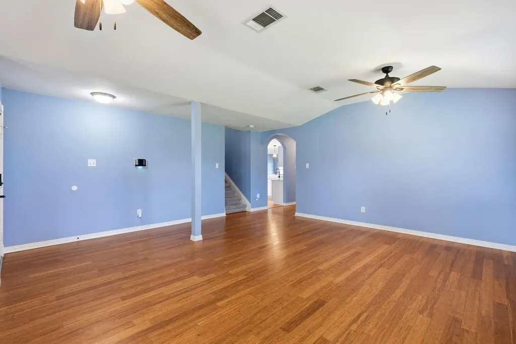 308 Loon Lake Drive Kyle TX 78640