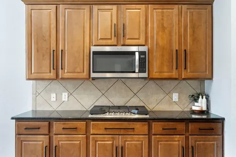21001 Haddington Cove Hutto TX 78634