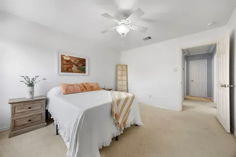 21001 Haddington Cove Hutto TX 78634