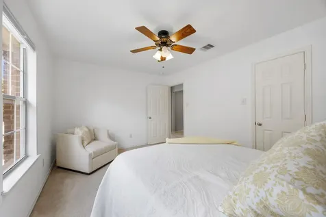 21001 Haddington Cove Hutto TX 78634