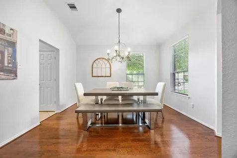 21001 Haddington Cove Hutto TX 78634
