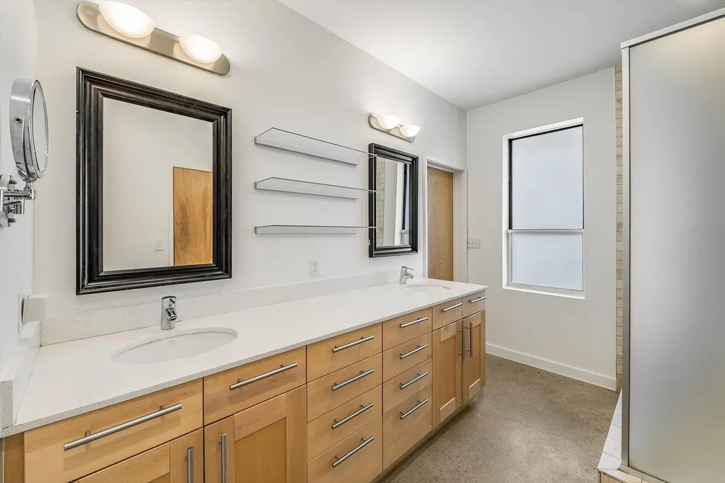 5308 Sendero Hills Parkway Austin TX 78724