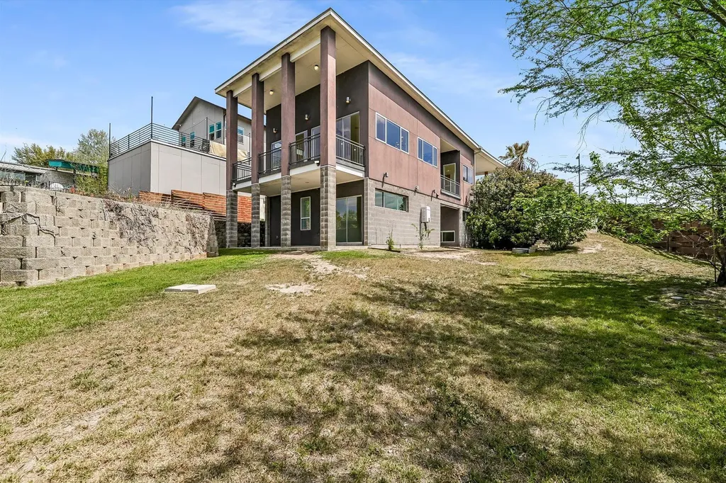 5308 Sendero Hills Parkway Austin TX 78724
