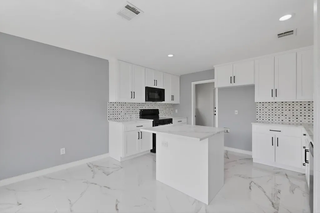 1200 Apollo Circle Round Rock TX 78664