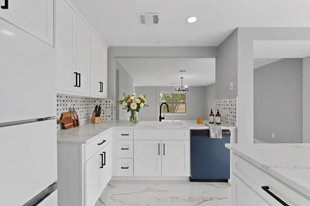 1200 Apollo Circle Round Rock TX 78664