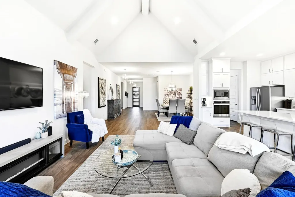 804 Nicosia Court Leander TX 78641