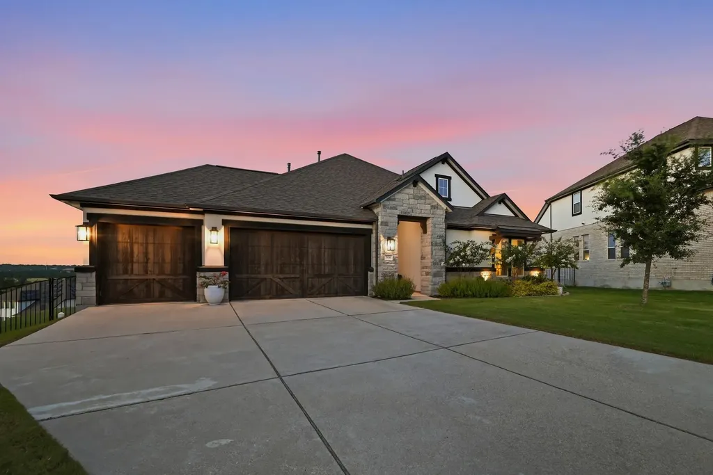 804 Nicosia Court Leander TX 78641
