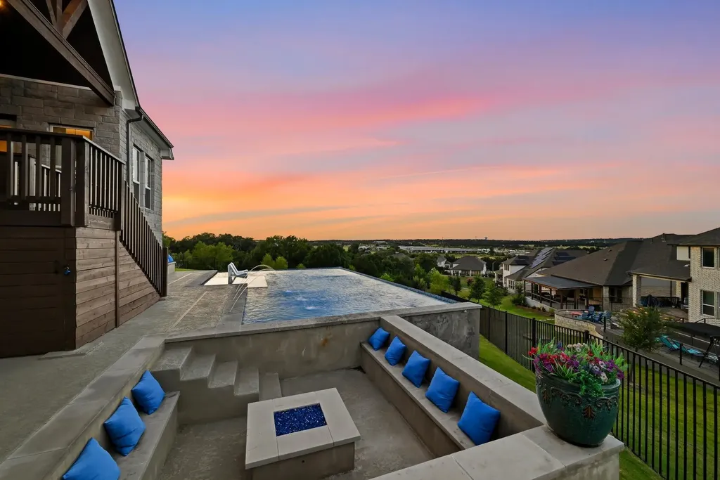 804 Nicosia Court Leander TX 78641