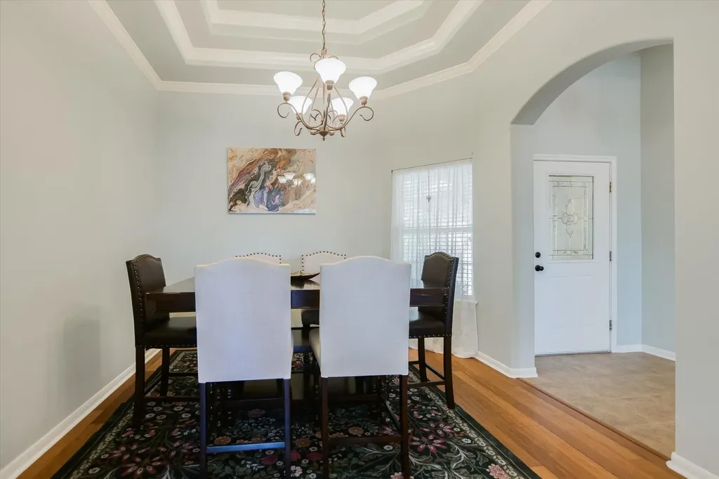 445 Manchester Lane Austin TX 78737