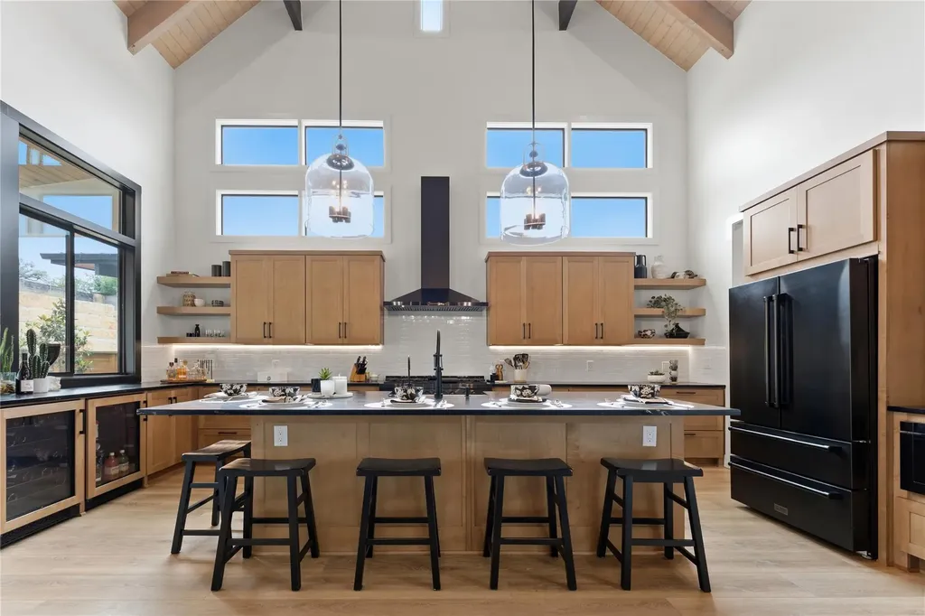 197 Evelyn Court Dripping Springs TX 78620