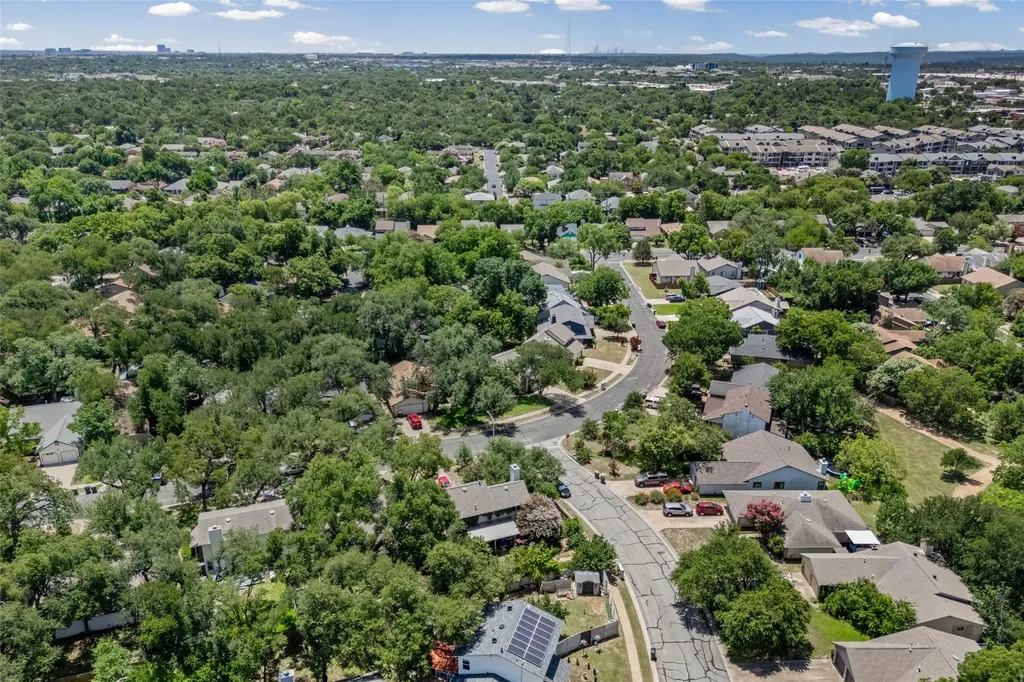 9737 Anderson Village Drive Austin TX 78729